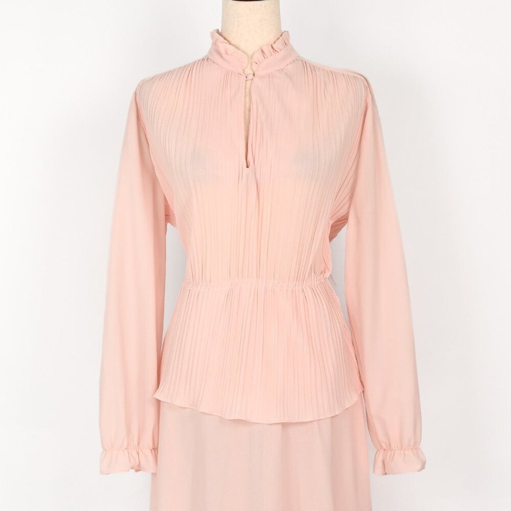 Vintage 80s Blush Pink Chiffon THE JONES GIRL Pleated Tiered Long Sleeve Dress